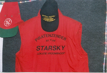 De originele Starsky bodywarmer en pet